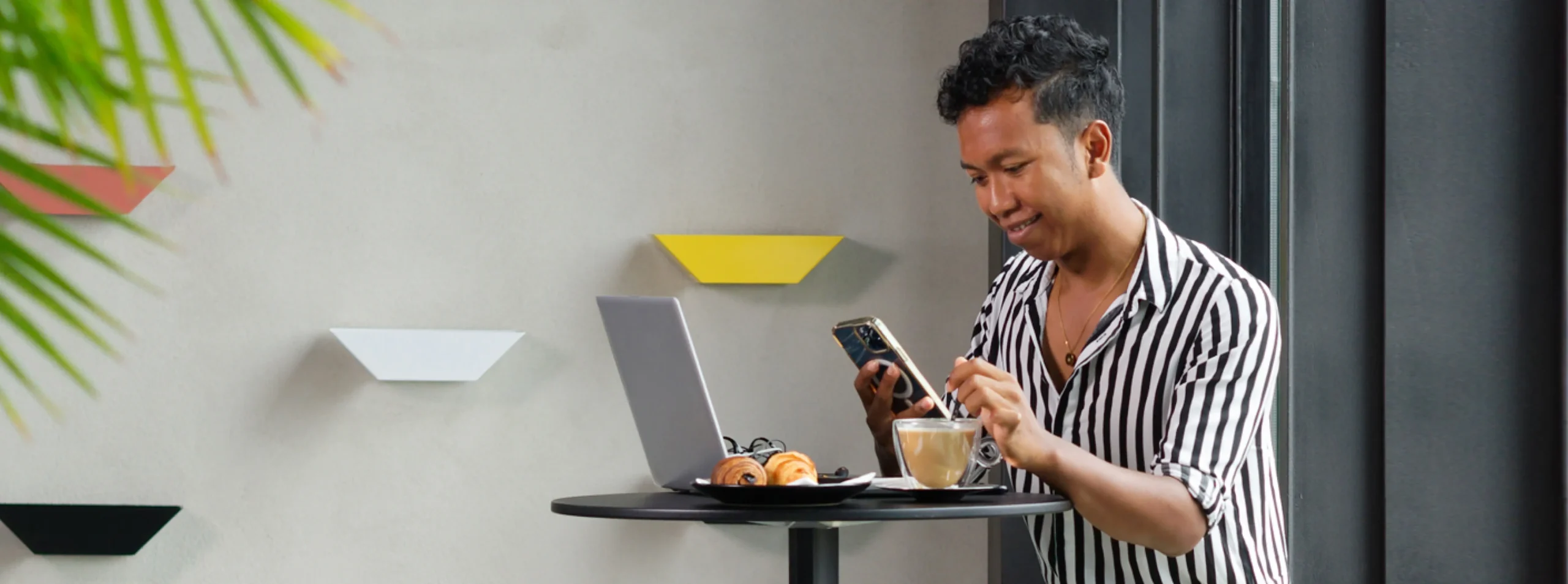 Restez connecté avec nos forfaits postpayés